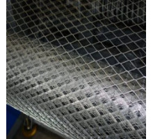 Сетка антивандальная ЦПВС алюминиевая 4х4х1.5 мм перемычка 2.2 мм