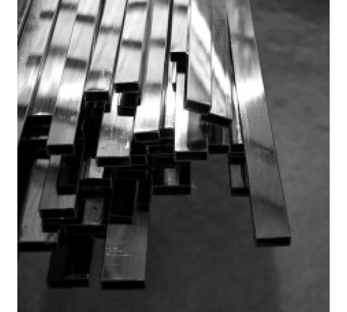 Труба профильная стальная квадратная 250x250x10 мм сталь 3сп5 ТУ 205-2009